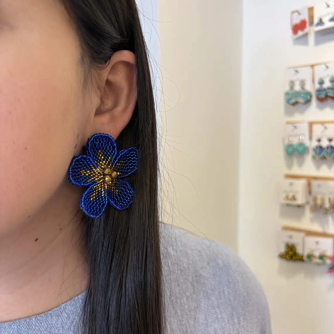 Arete mostacilla Maxi Flor 7