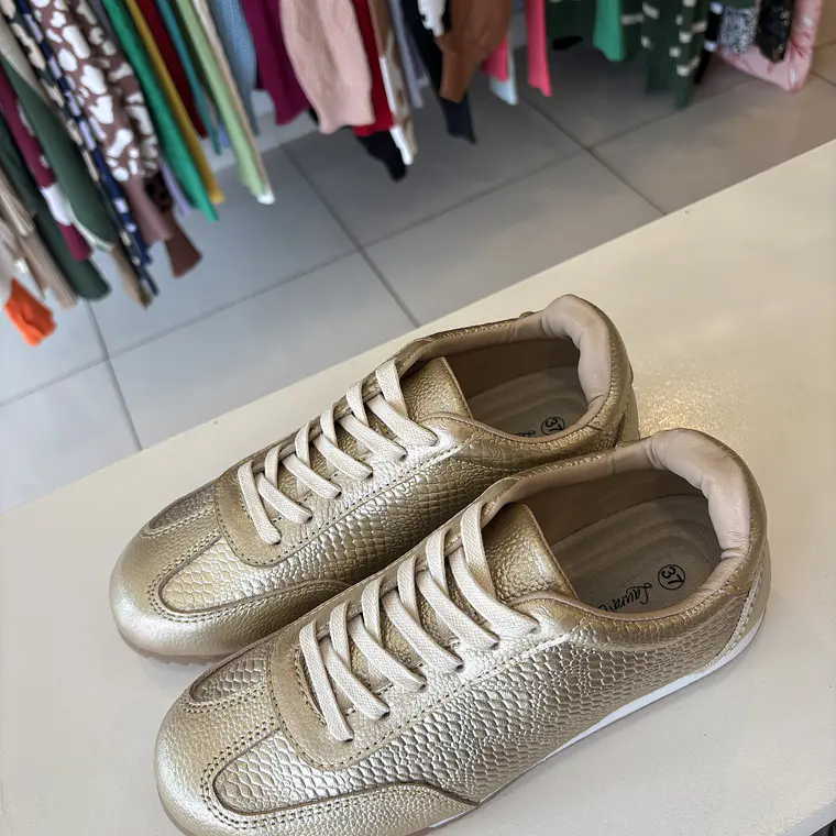 Tenis Alma Dorado 4
