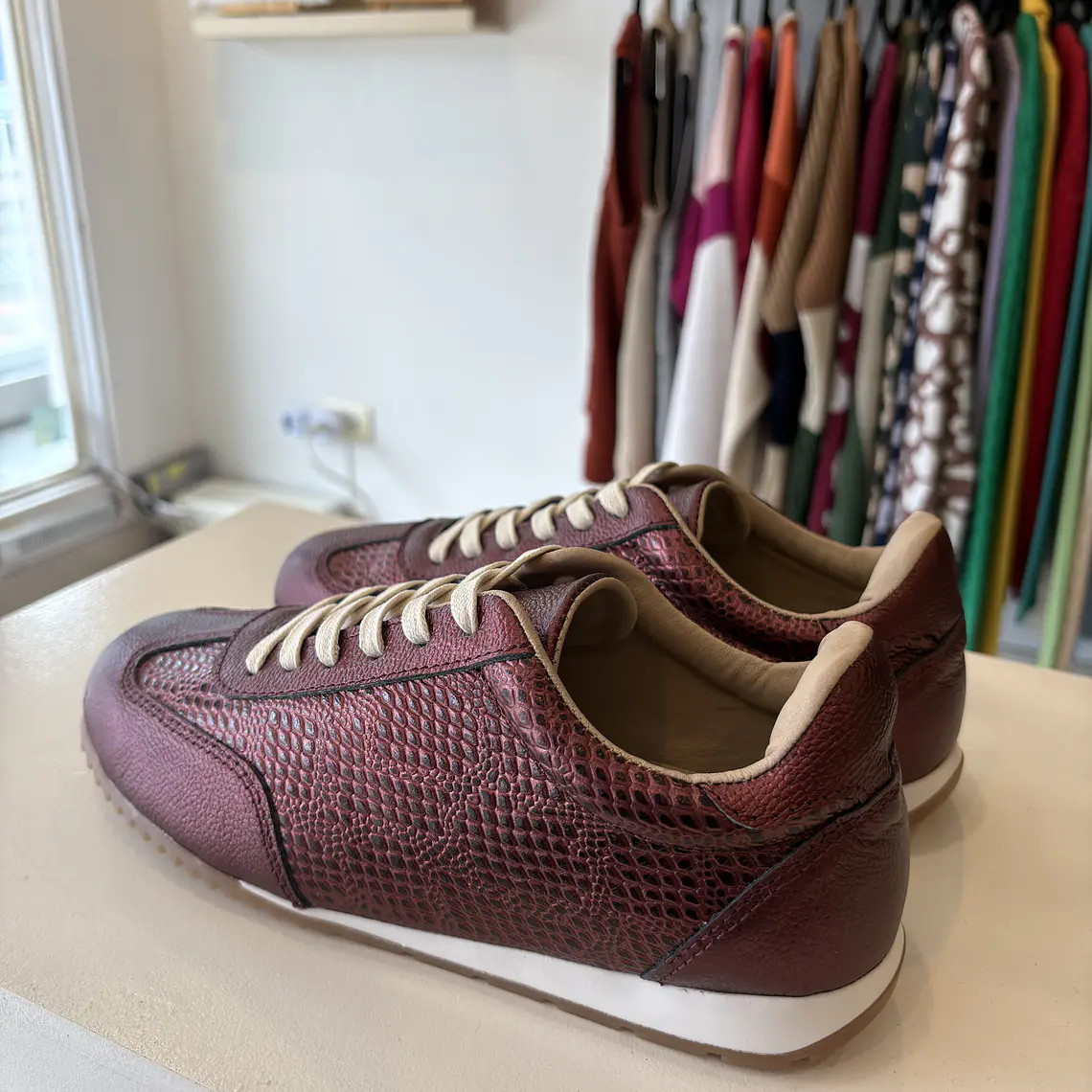 Tenis Alma Vino 3