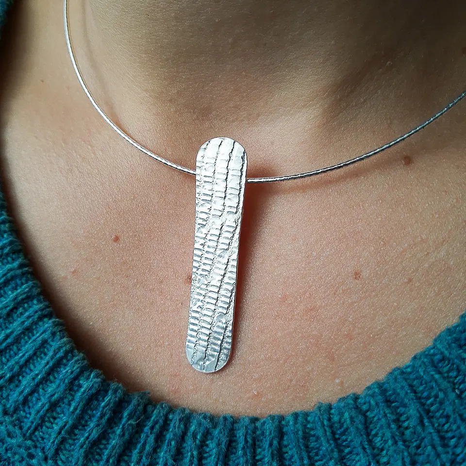 Lengua Reptil (collar) 2