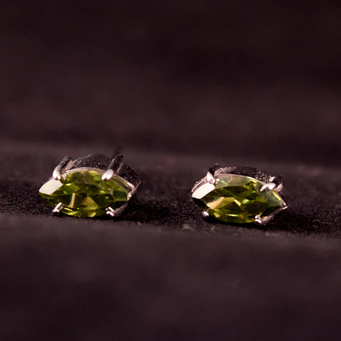 Marquesa olivina (aretes)