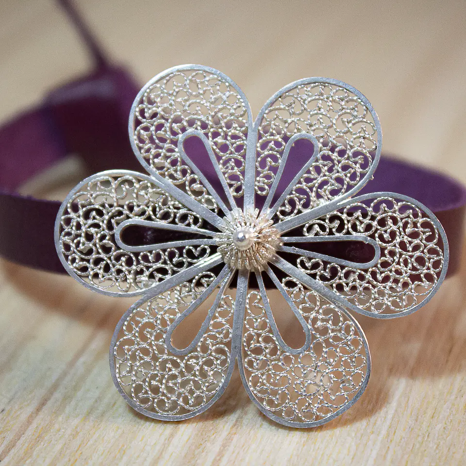 Flor de Encaje (pulsera) 2