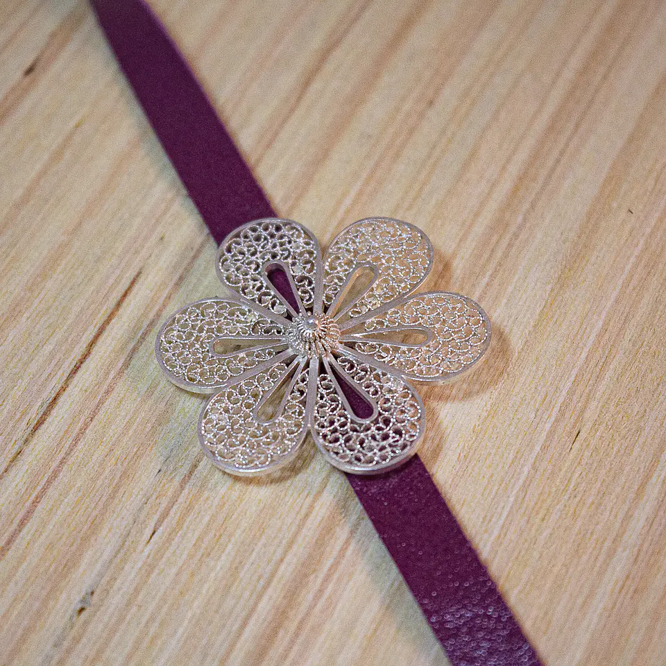 Flor de Encaje (pulsera) 3