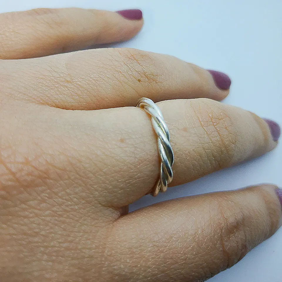 Espiral entorchada (anillo) 4