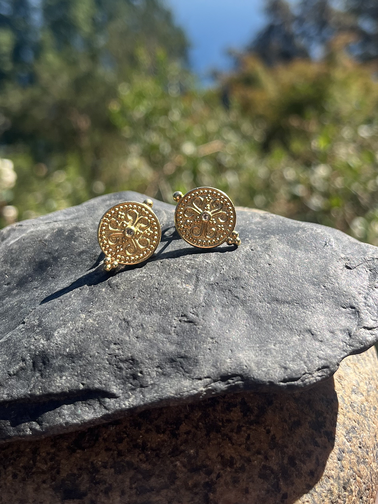 Aros Botón Dorado 1