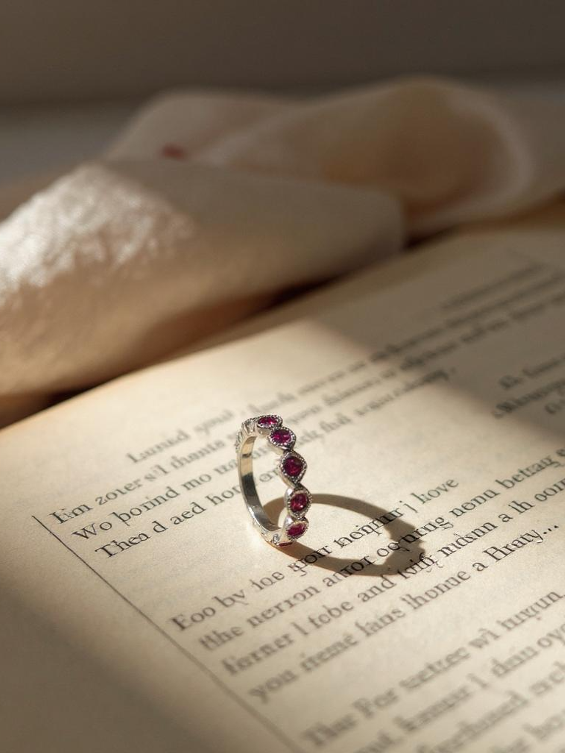 Anillo rubi y platino 1