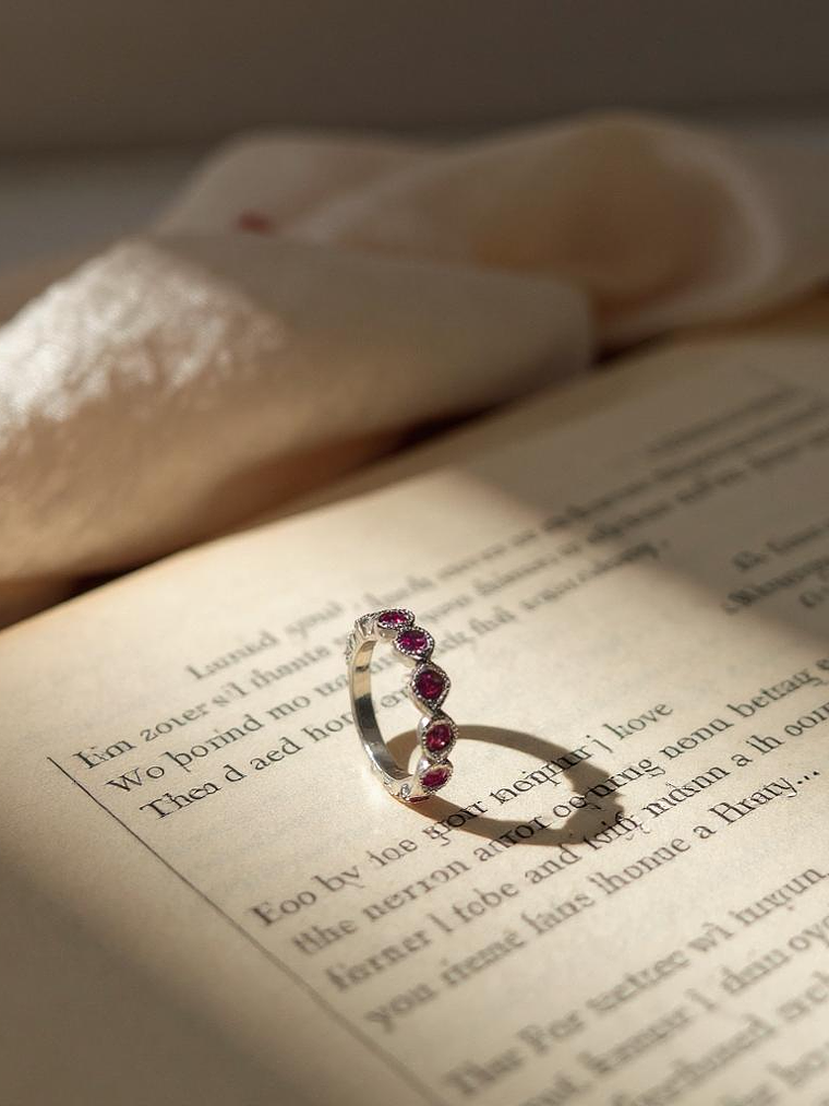 Anillo rubi y platino 1