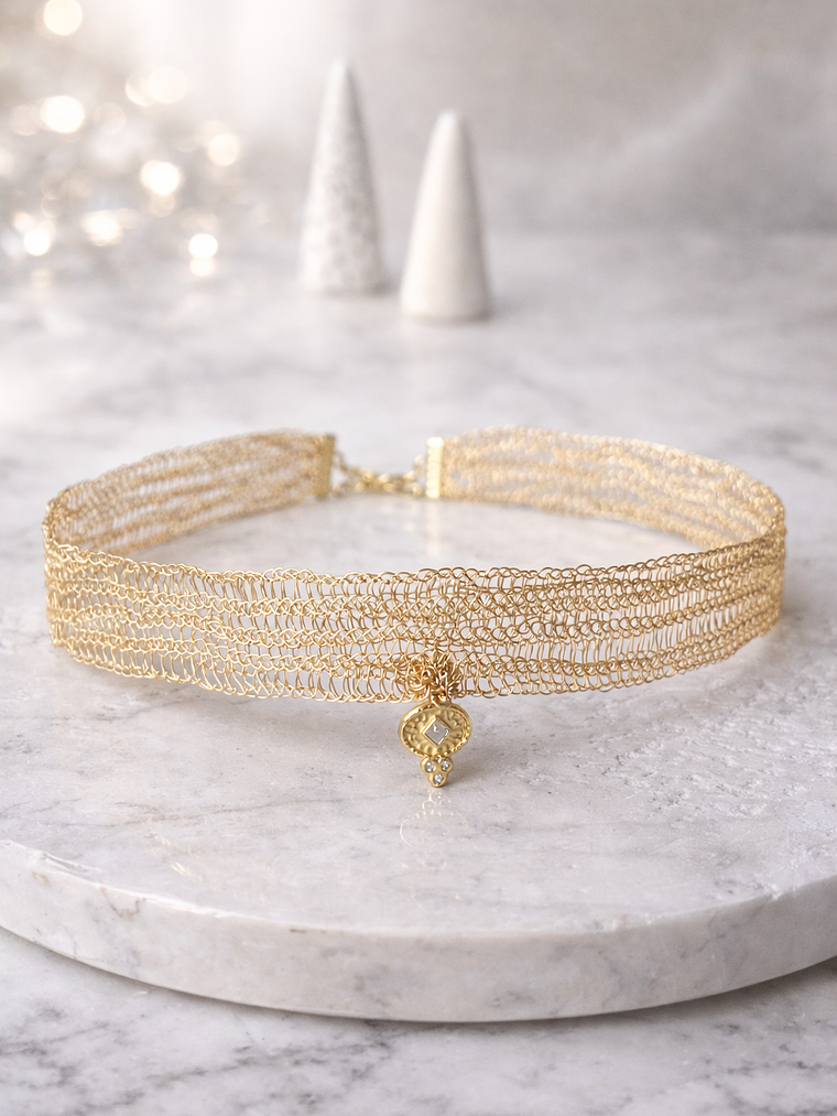 Choker Laura Dorado 1