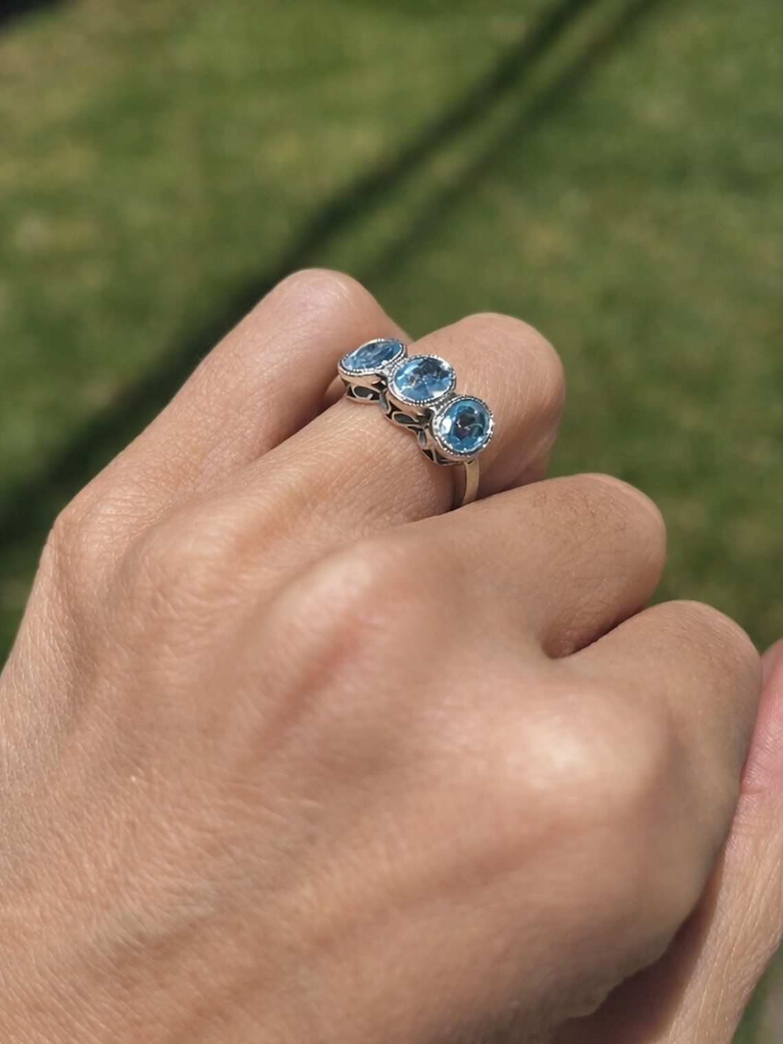 Anillo Topacios y Platino 1