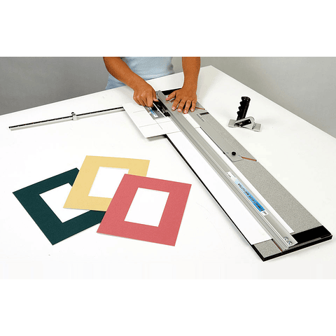 Sistema de Corte de Paspartú Compact Elite Logan 350-1