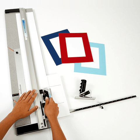 Sistema de Corte de Paspartú Compact Elite Logan 350-1