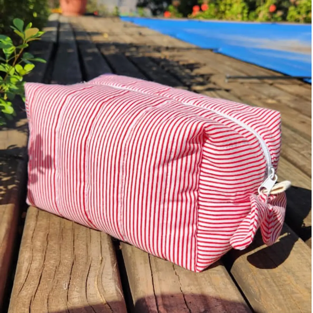 Necessaire para cosméticos hecho a mano 8