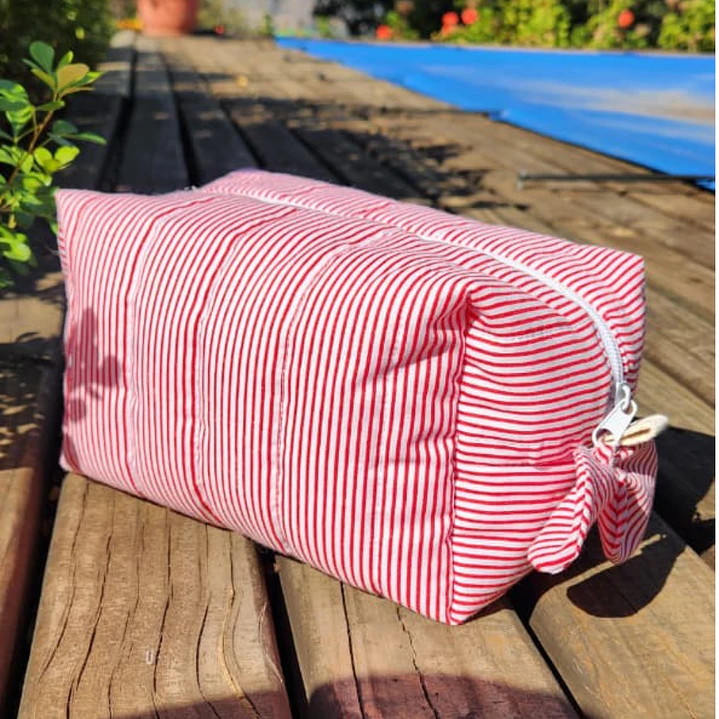 Necessaire para cosméticos hecho a mano 8