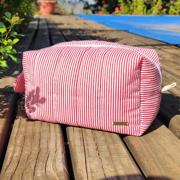 Necessaire para cosméticos hecho a mano 4