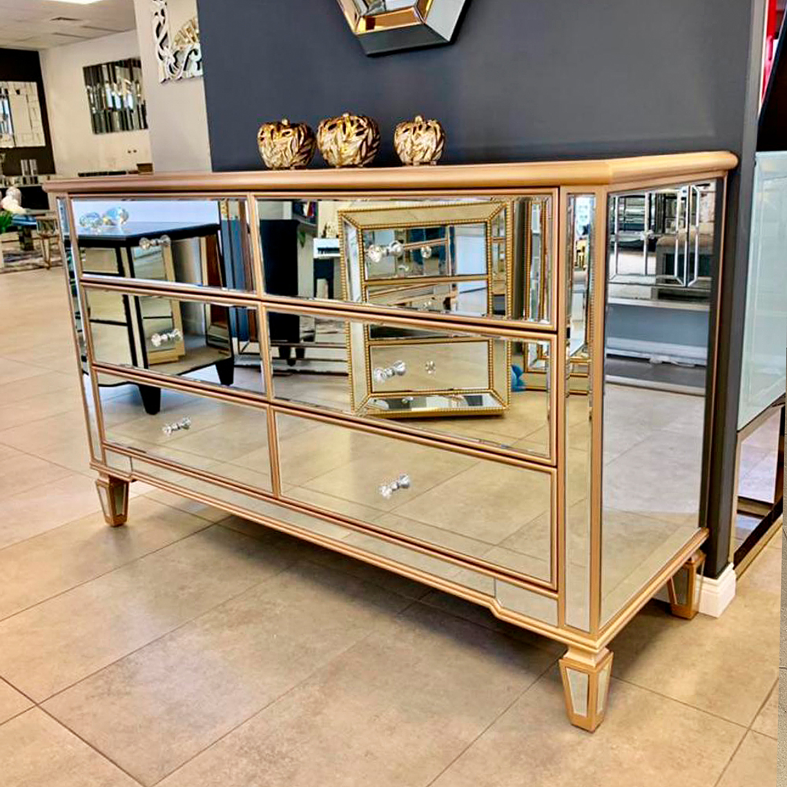 Cómoda Florentina 1