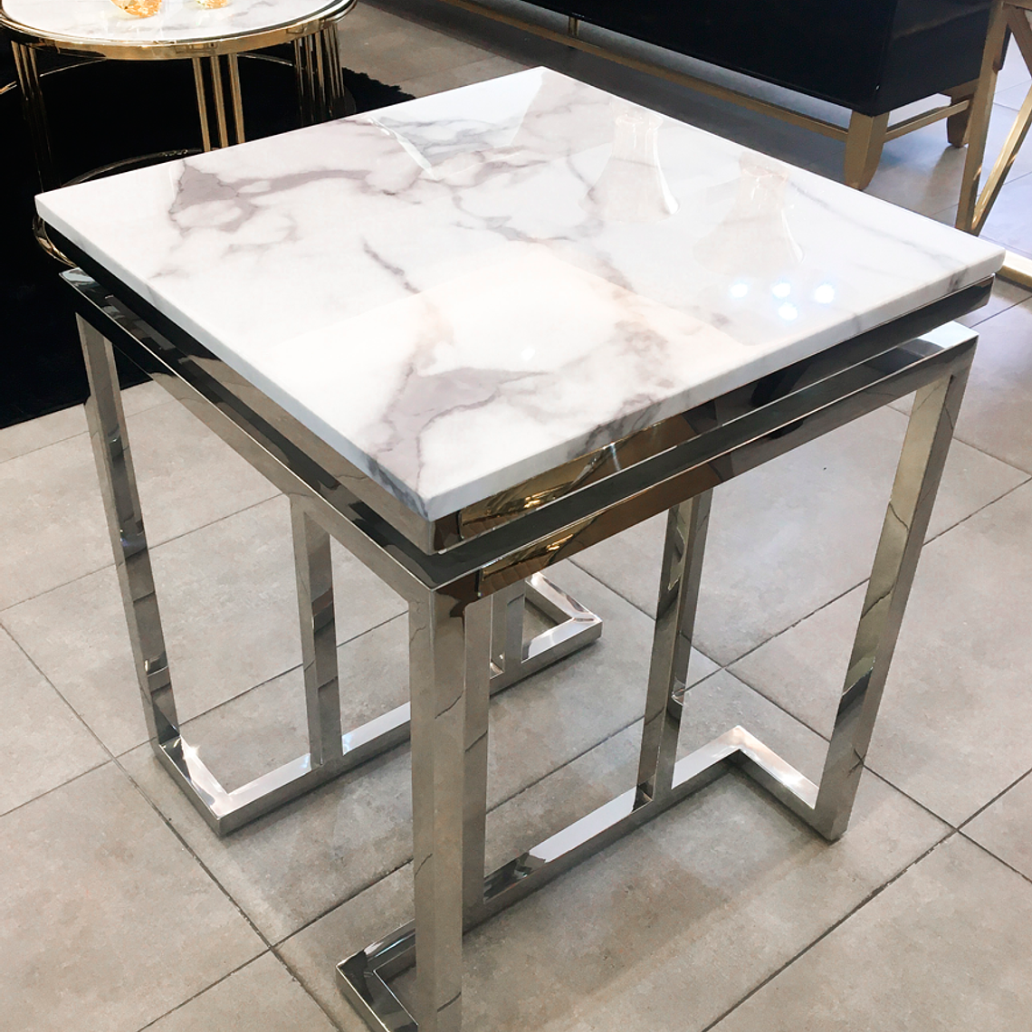 Mesa Lateral Trento Mármol Blanco 1