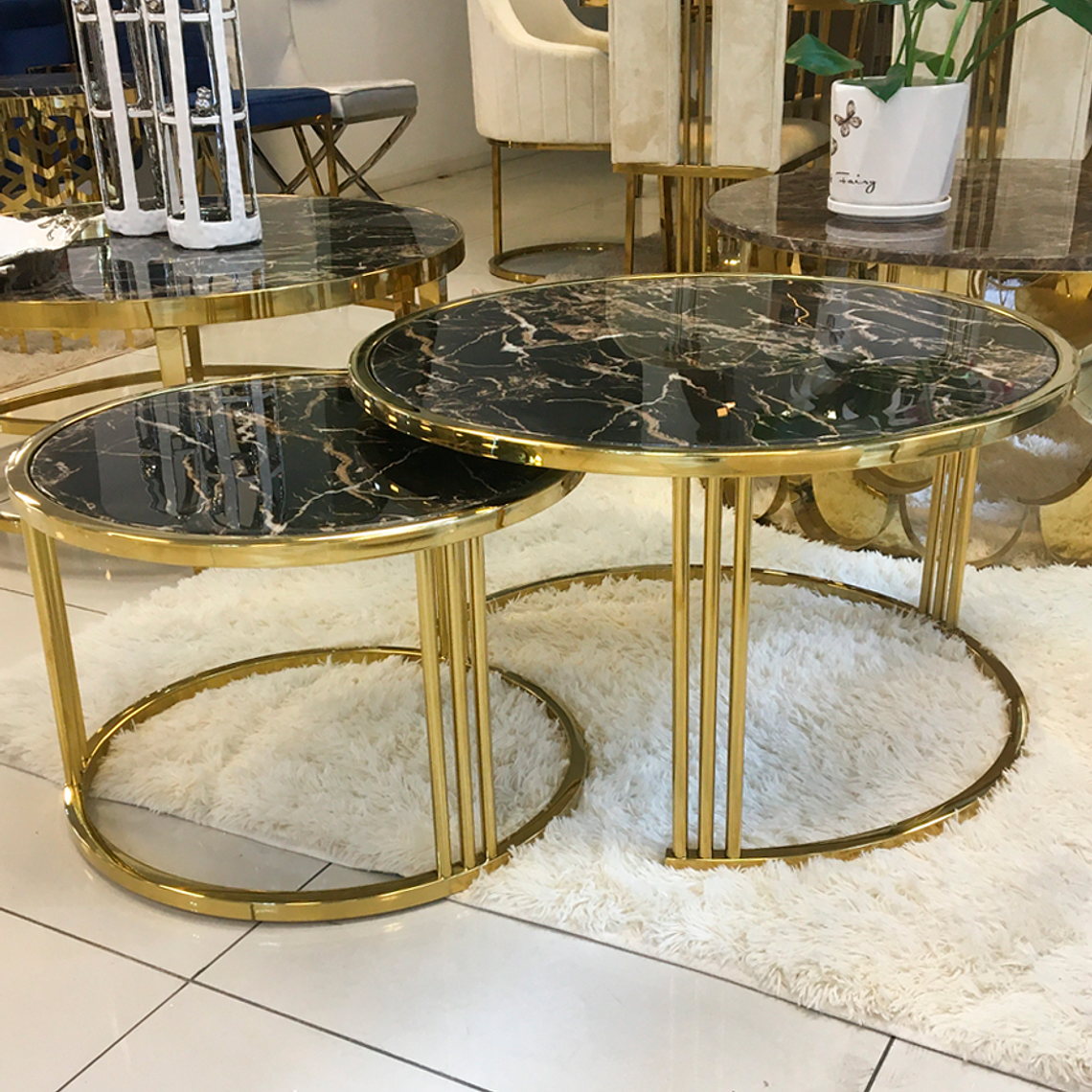 Mesa de Centro Annali Mármol Negro Veteado. 3