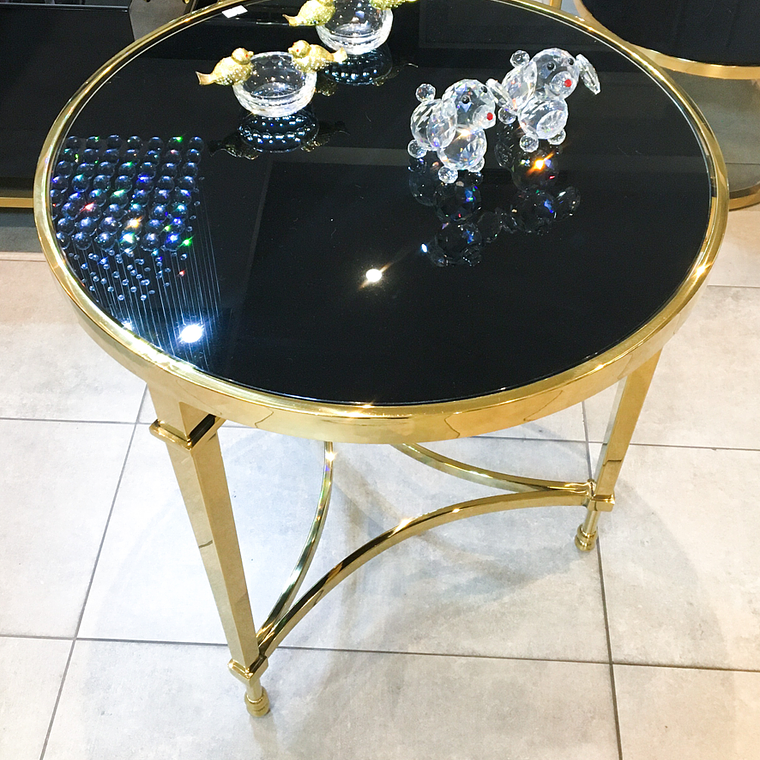 Mesa lateral Windsor 2