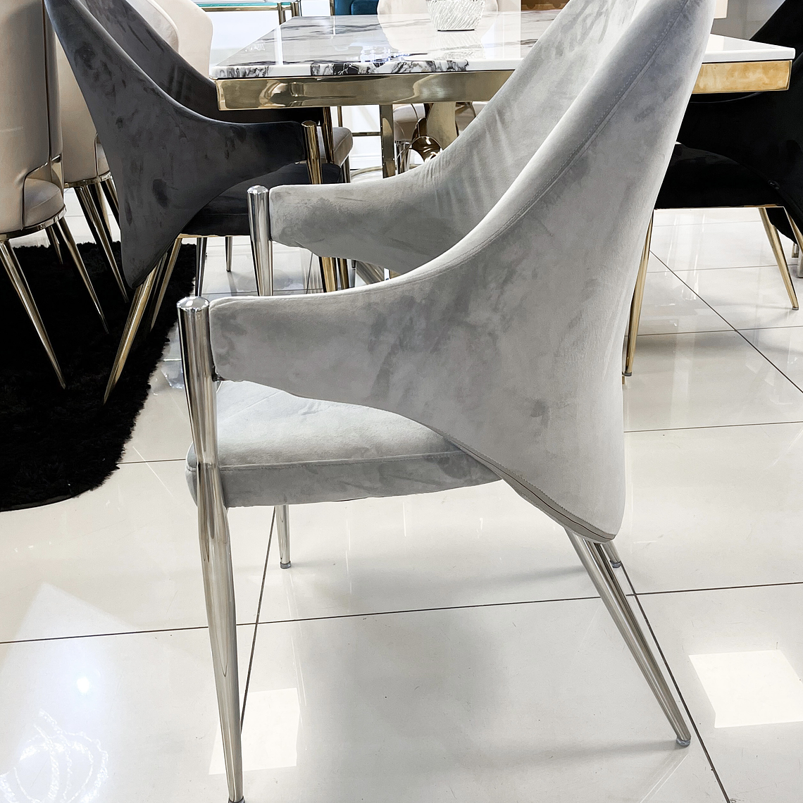 Silla Monet Velvet Gris Perla - Base Plata  2