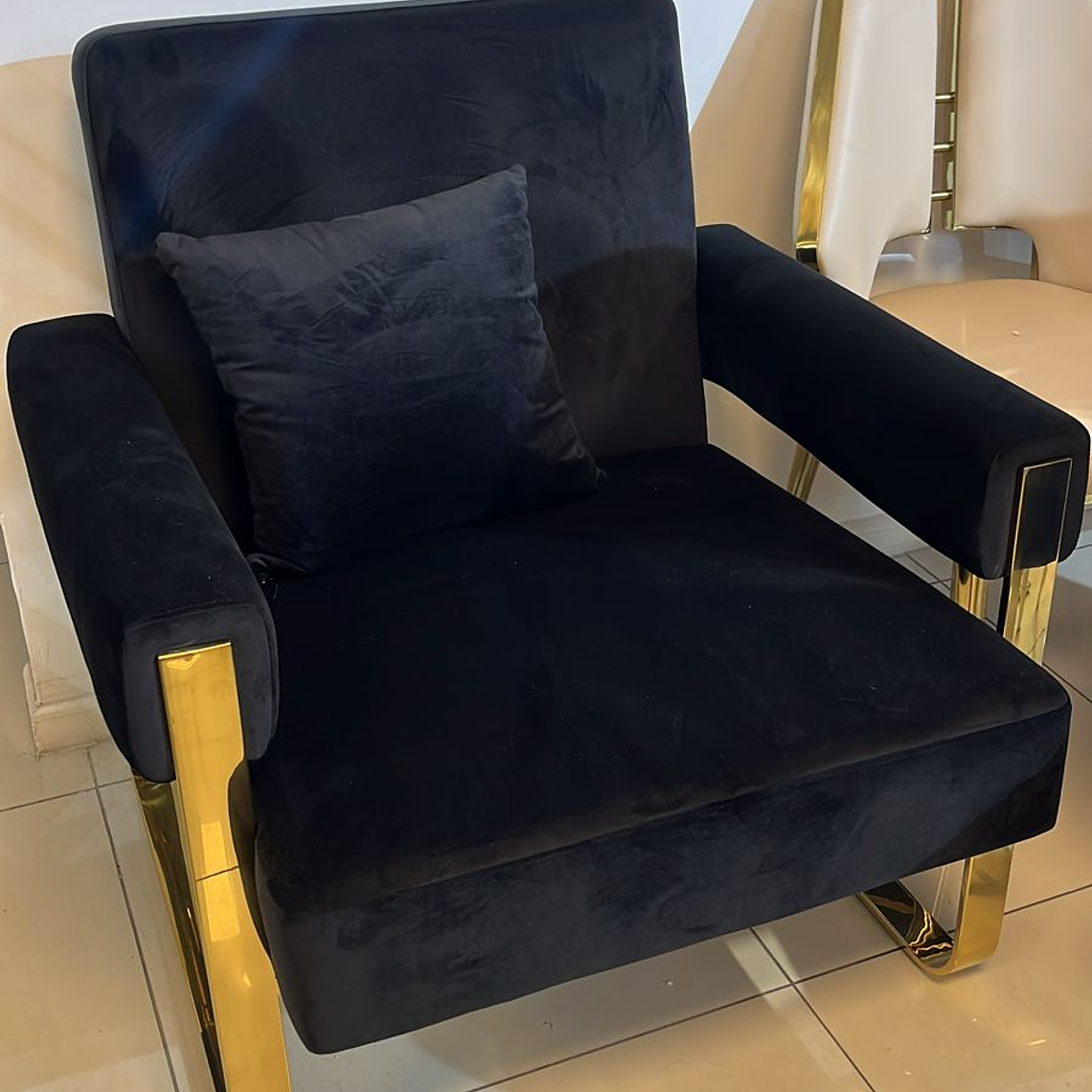 Sillón Laredo Gold Negro 4