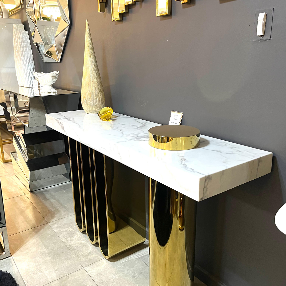 Arrimo Trípoli Mármol Blanco 2