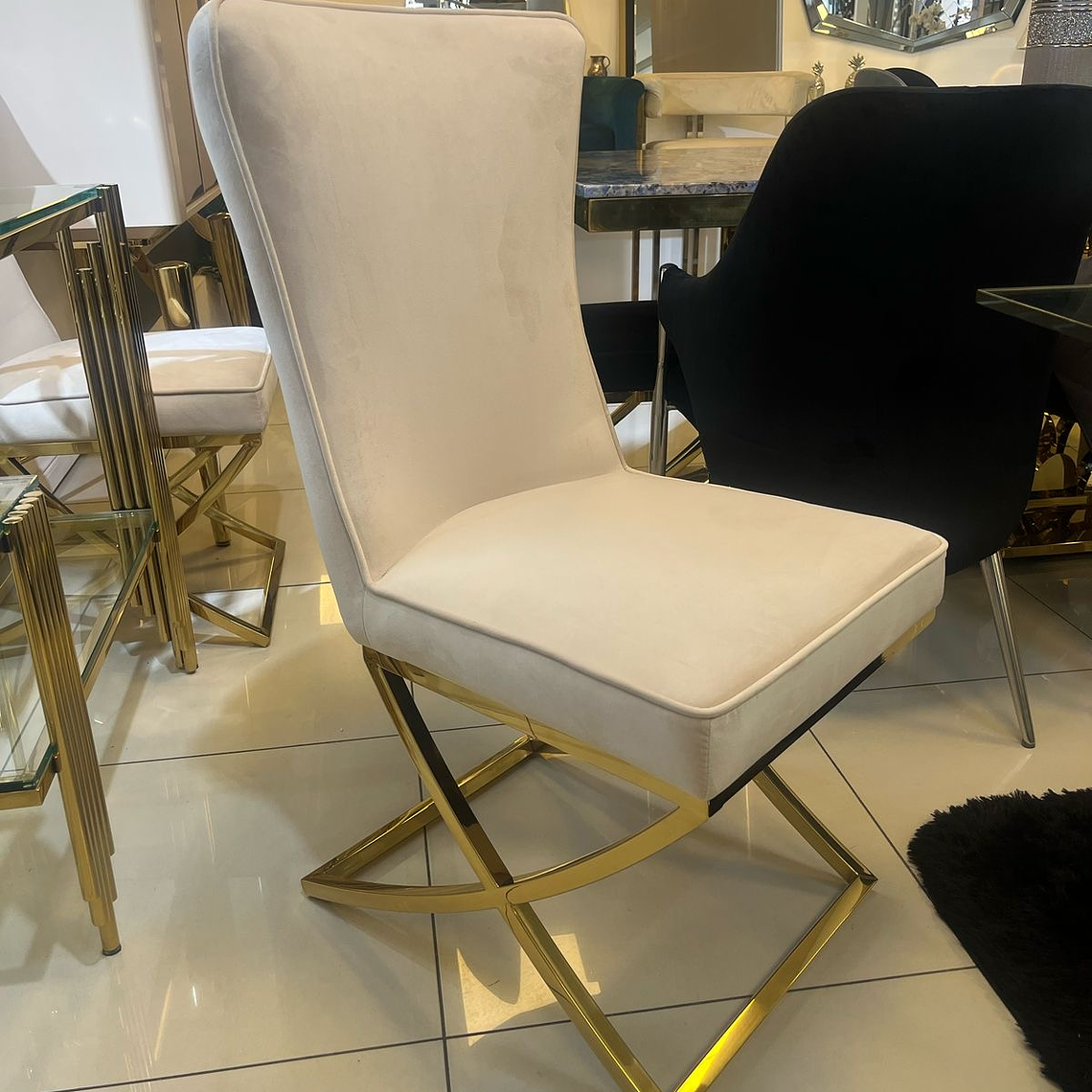 Silla Gabrielle Velvet Beige 1