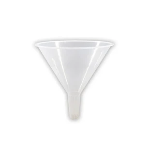 Embudo Plástico 22 Cm