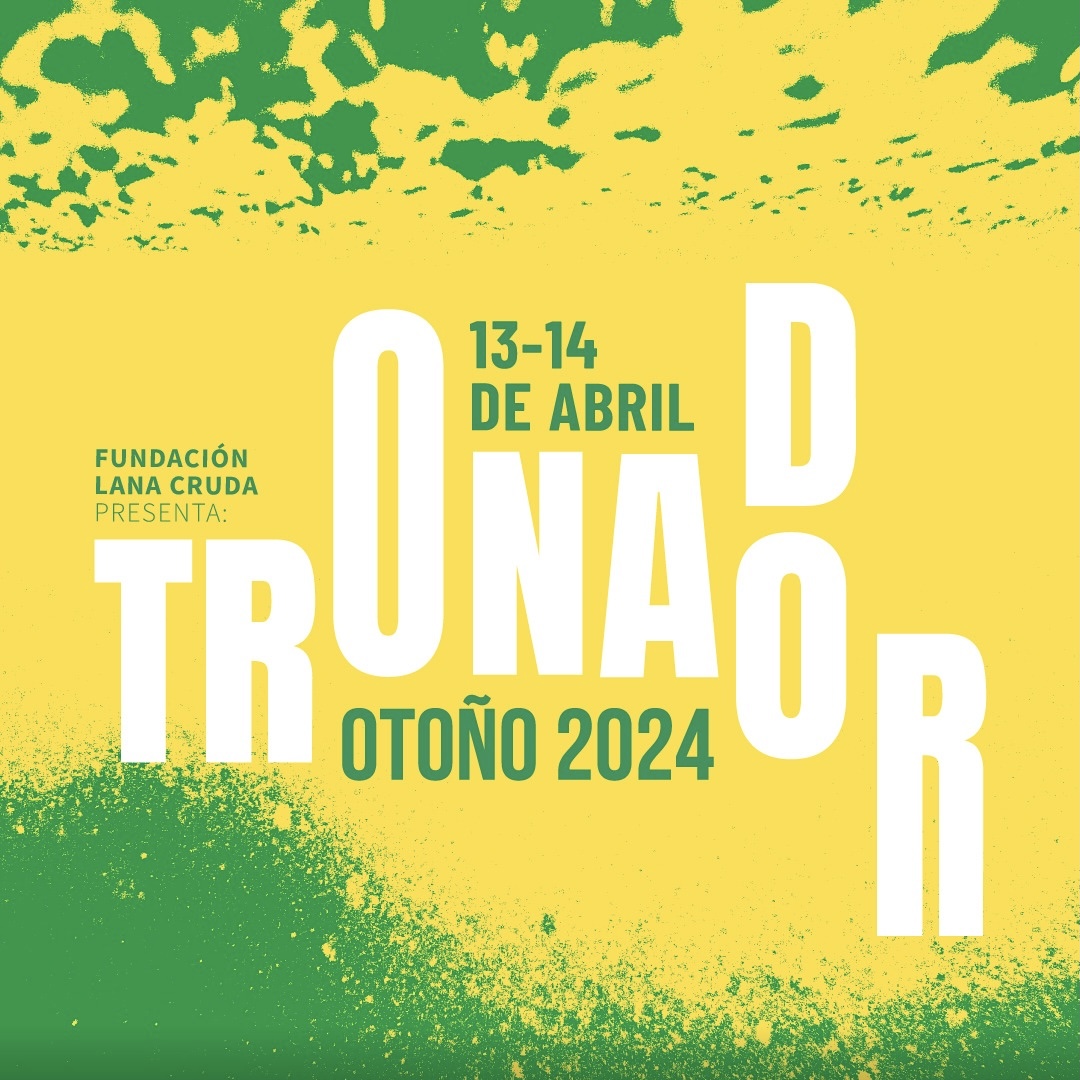 100 Etiquetas o Sticker Muchas Gracias Dorado