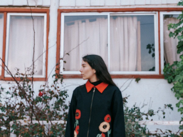 Daniela Shejade se integra a LeRockPsicophonique y anuncia su nuevo álbum De todas las hierbas, el mar