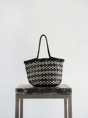 Terra - Black / Ivory 