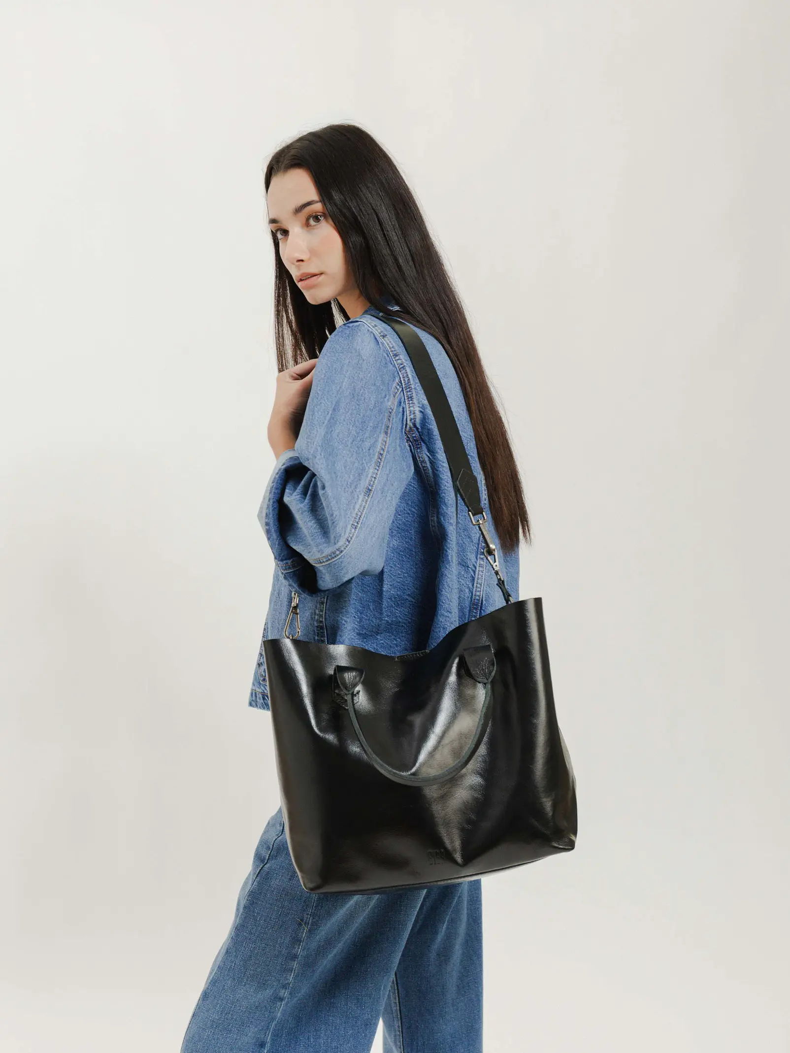 Beloit - Black  1
