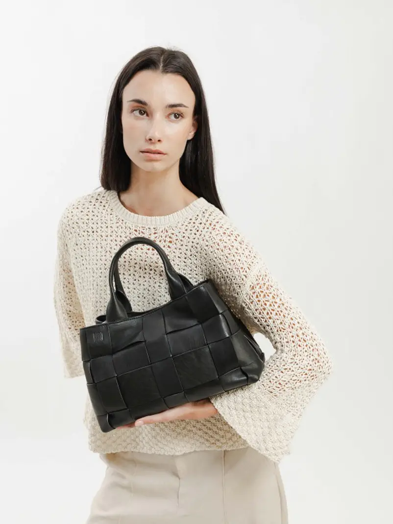 Wann - Black 1