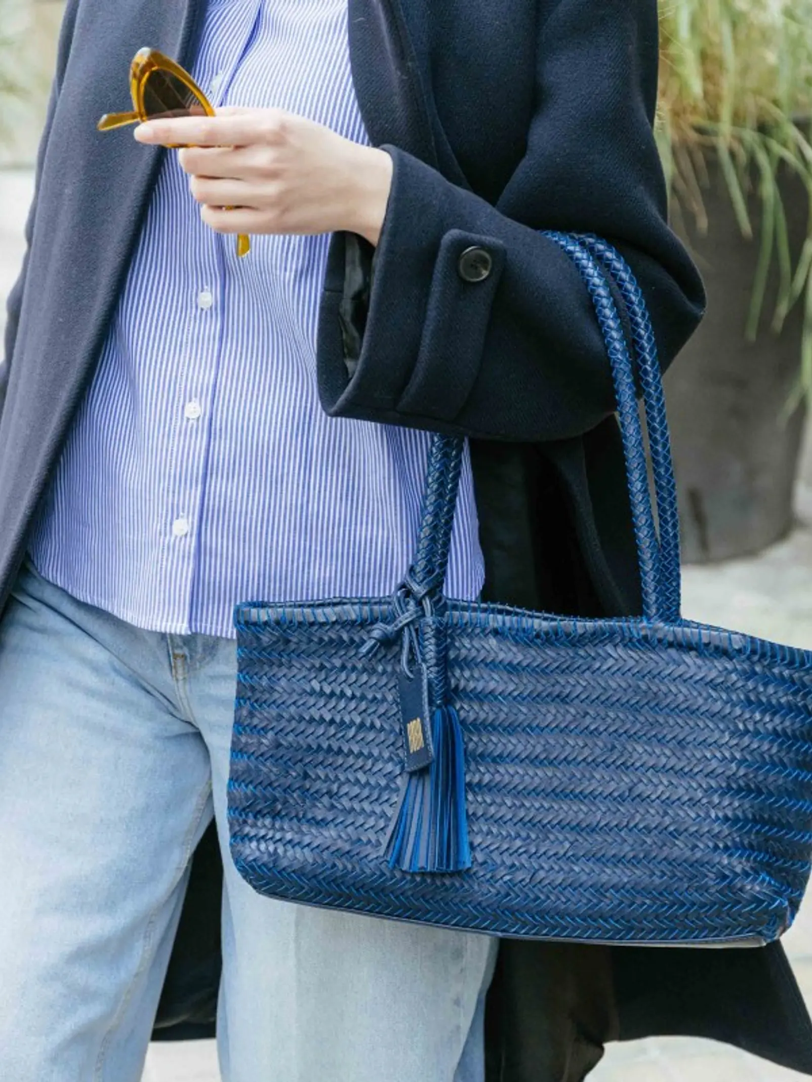 Baguette - Navy 3