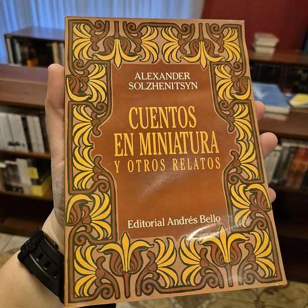 Cuentos en miniatura y otros relatos