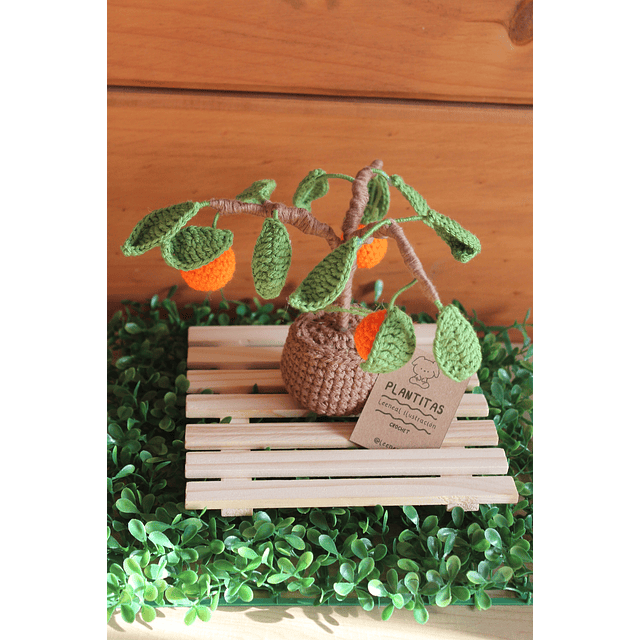 Arbolito de naranjas de crochet