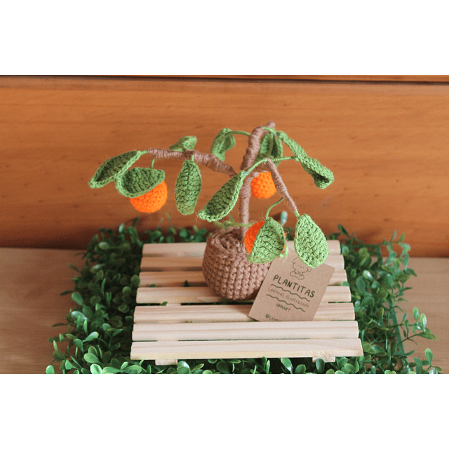 Arbolito de naranjas de crochet