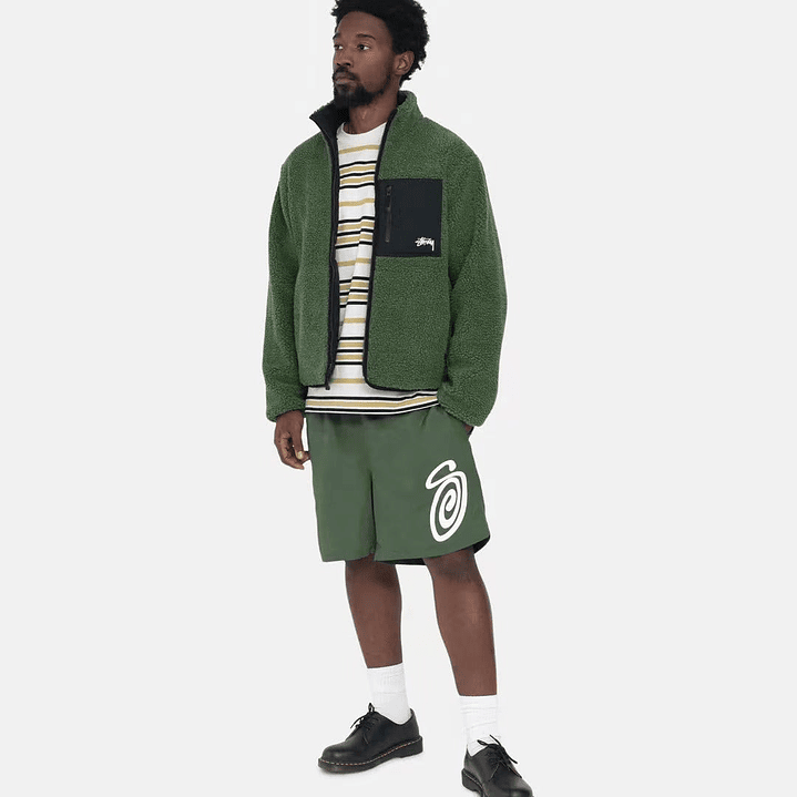 Sherpa stussy 8 ball verde reversible 2