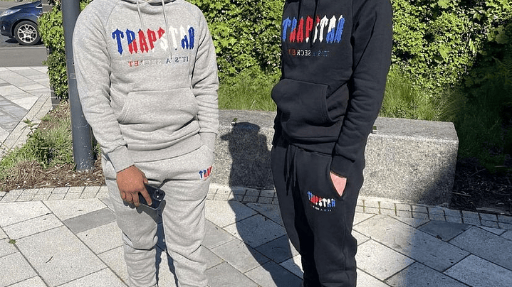 Conjunto Trapstar Gris Logo Azul/Blanco/Rojo 7