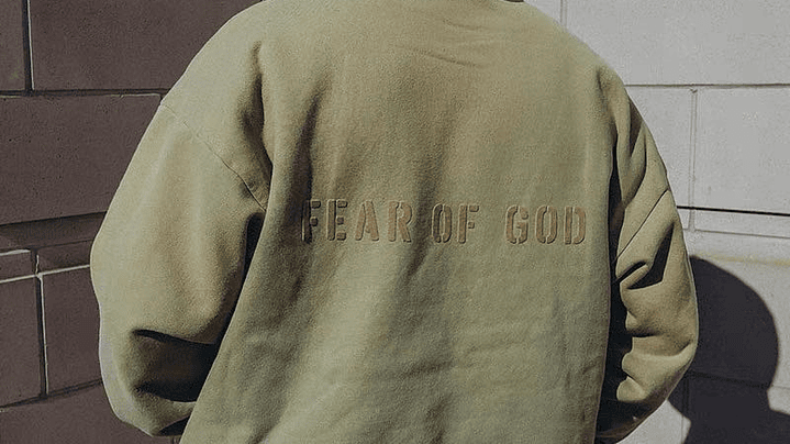 Hoodie Essentials FG Verde oliva 4