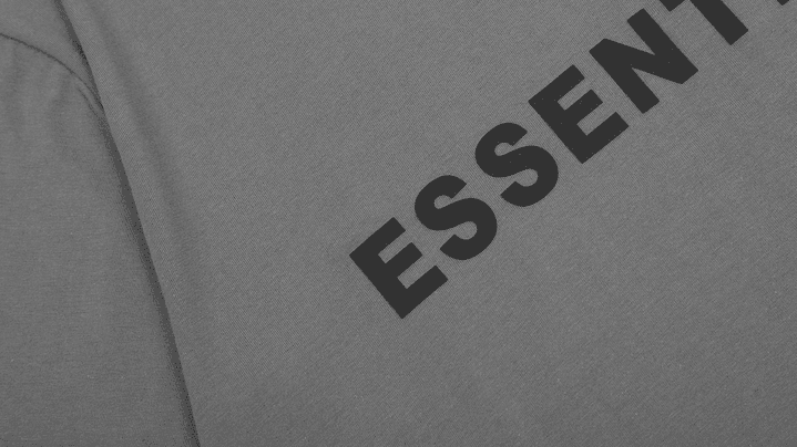 Polera Essentials Cemento 9