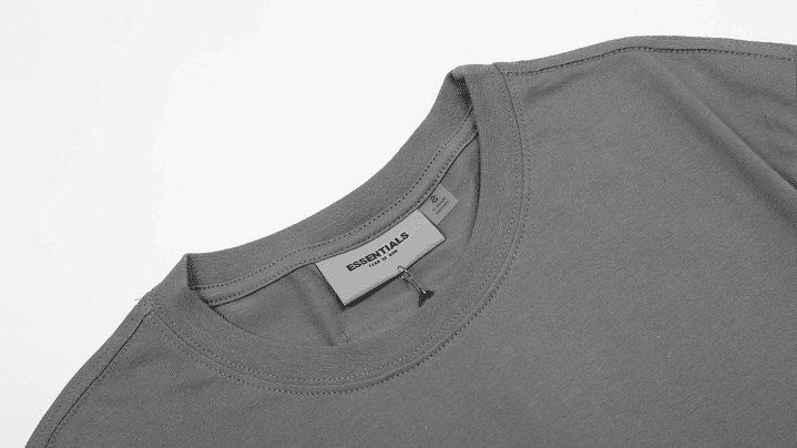 Polera Essentials Cemento 11