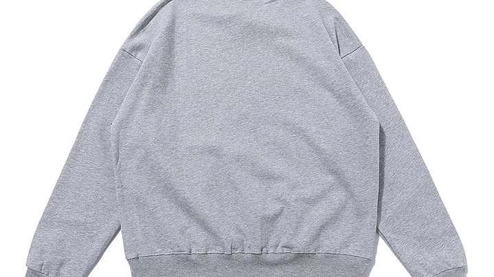 Crewneck Essentials gris reflectante minimalista 2