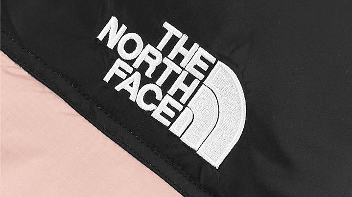 Chaqueta The north face nuptse rosada 4