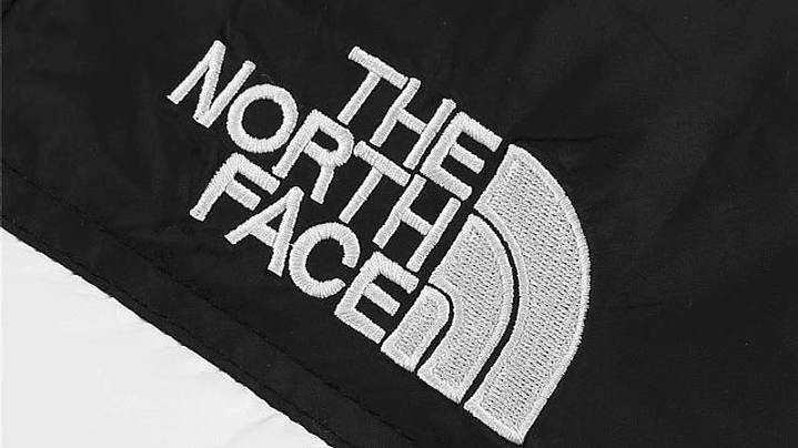 Chaqueta The north face nuptse blanca 4