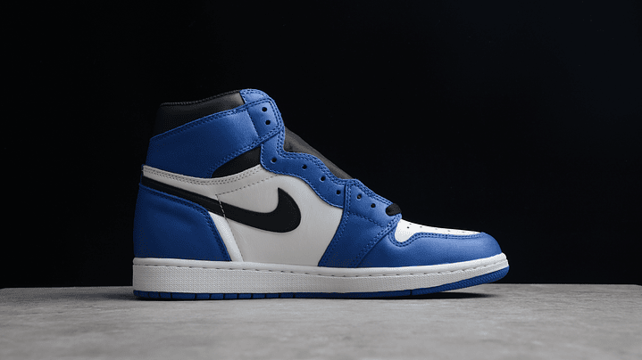 Jordan 1 High OG 3