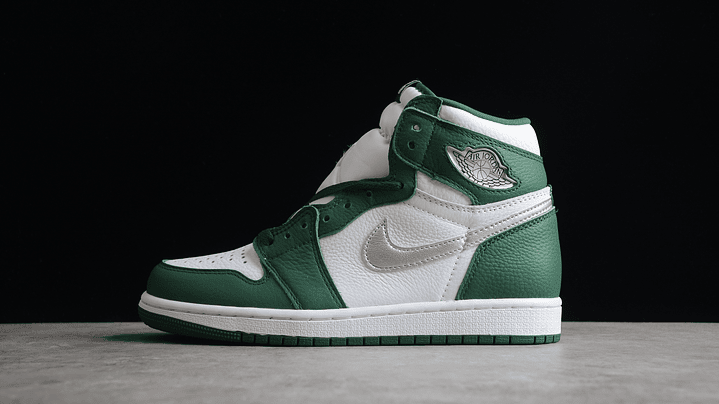 Jordan 1 High OG 1