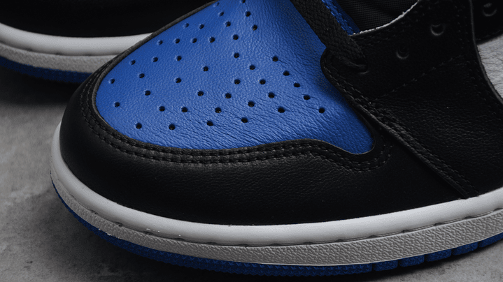 Jordan 1 High OG White Royal 4