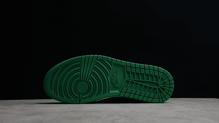 Jordan 1 High OG pine green 2.0 5