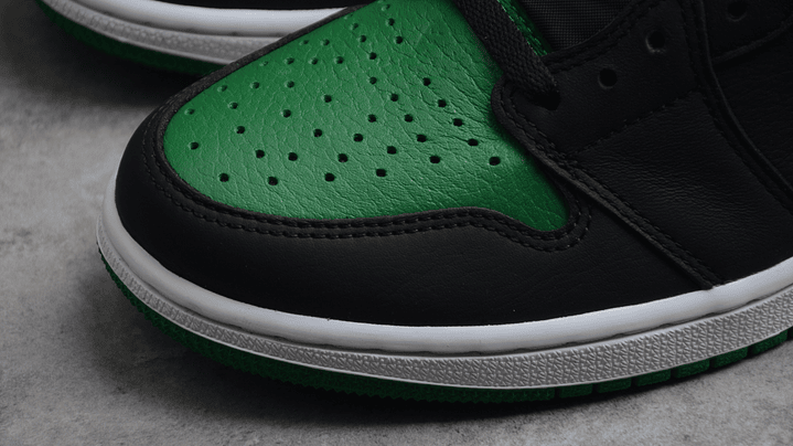Jordan 1 High OG pine green 2.0 7