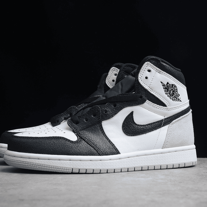 Jordan 1 High OG Stage Haze 2